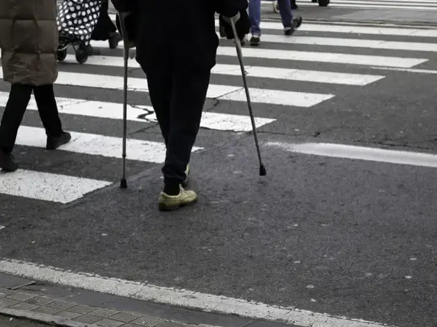 Attorney examining school-zone crash documents for Queen Creek pedestrian wrongful death case near Higley Unified routes